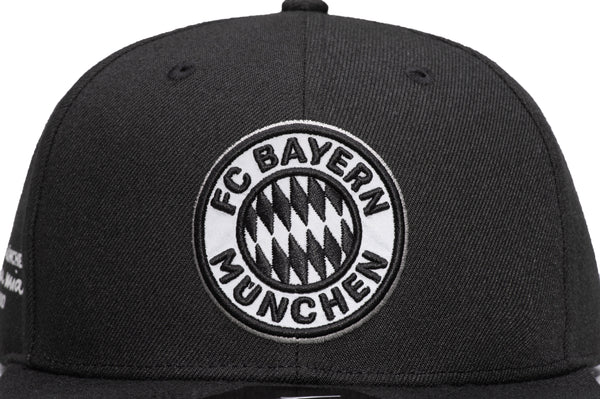 Black Bayern Munich Braveheart Snapback stitching