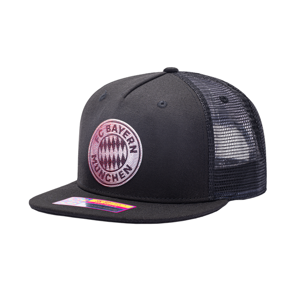 Left Side of Bayern Munich Shield Snapback