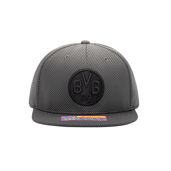 Front view of the Borussia Dortmund Trophy Snapback with high crown, flat peak, and snapback closure, in Dk Grey