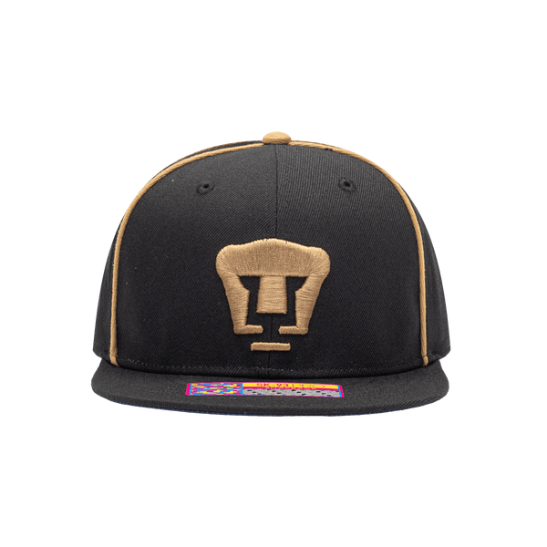 Front view of the Pumas Cali Night Snapback with high crown, flat peak, and snapback closure, in black/gold.