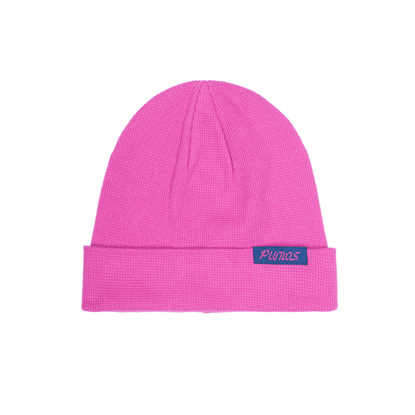 Pumas 3000 ribbed beanie with team branded woven label on cuff, in Pink.